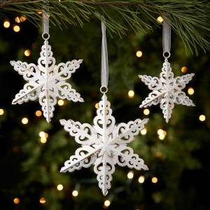 antique white snowflake ornament set alt