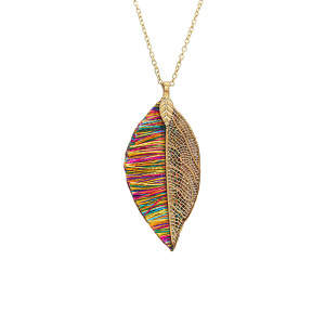 sunara leaf pendant necklace