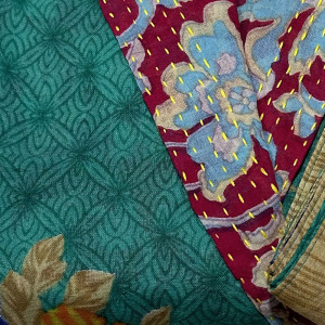 recycled sari spa bathrobe alt 6