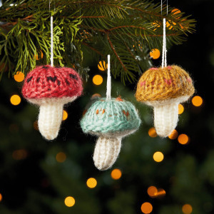 Remnant Knit Mushroom Patch Ornaments - Set of 3 alt