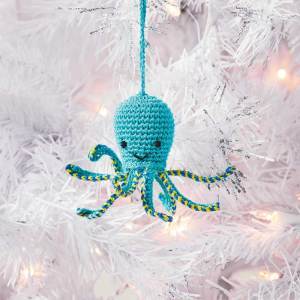 octopus crocheted ornament alt
